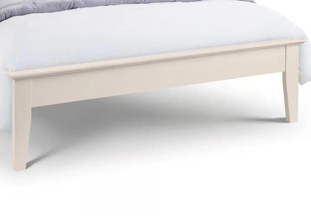Keswick Ivory Shaker Bed